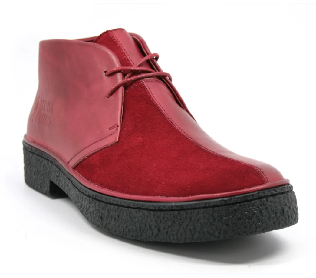 Chic Split-Toe Leather and Suede Chukka Boots by Classic Playboy