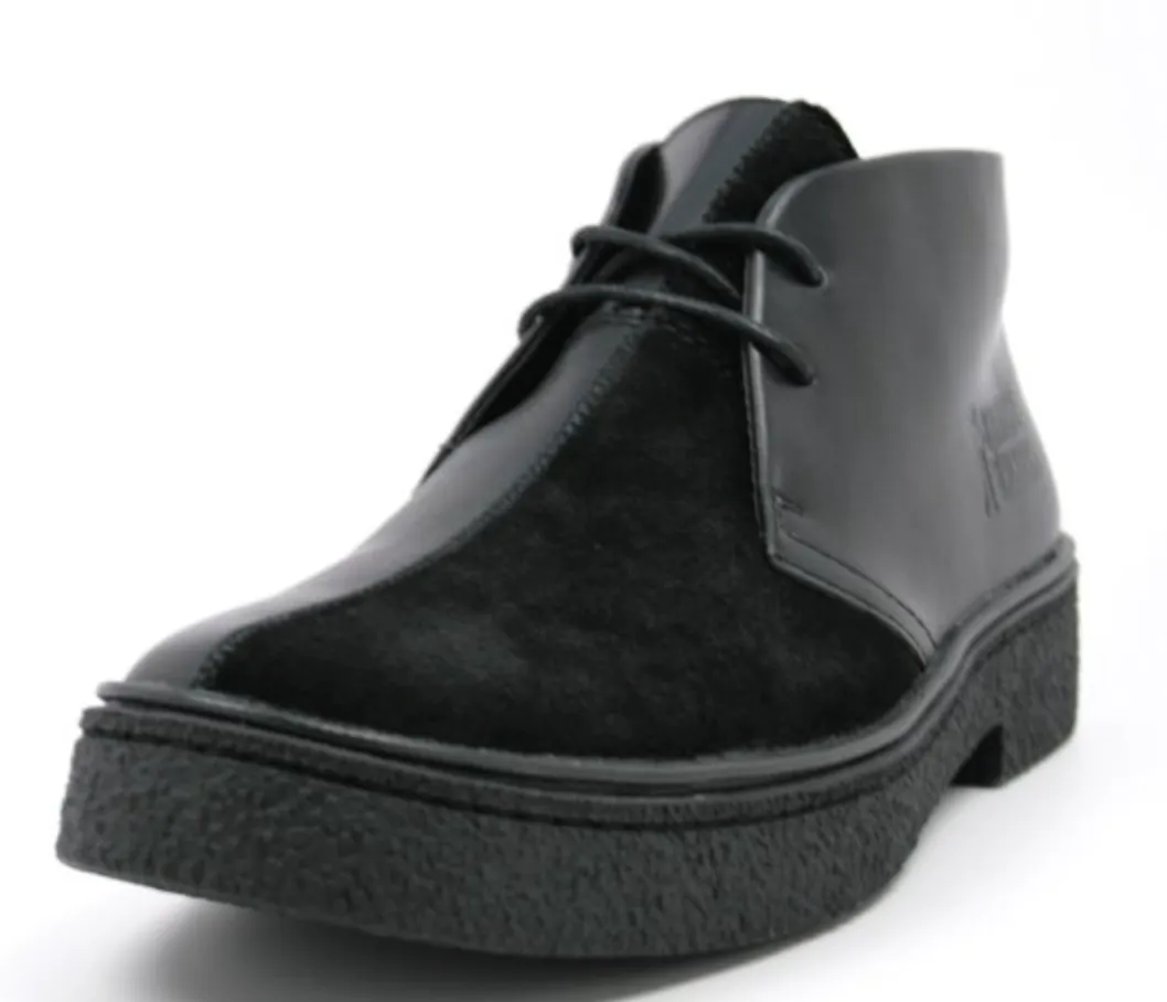 Chic Split-Toe Leather and Suede Chukka Boots by Classic Playboy