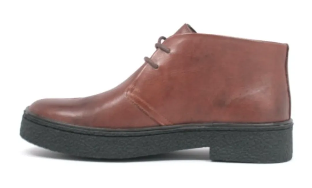 Chic Split-Toe Leather and Suede Chukka Boots by Classic Playboy