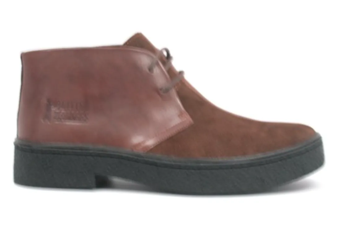 Chic Split-Toe Leather and Suede Chukka Boots by Classic Playboy