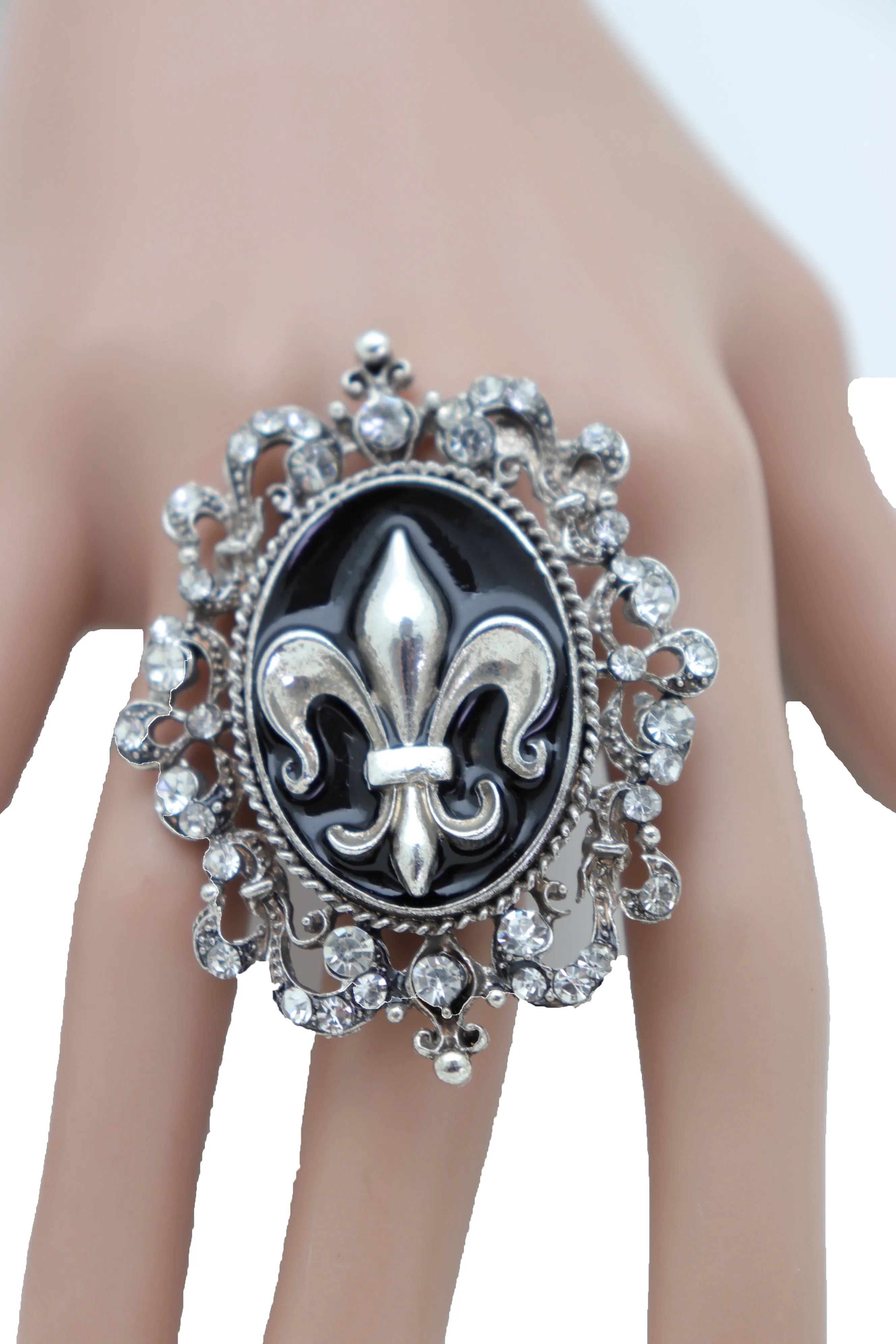 French Style  Fleur De Lis Silver Metal Ring