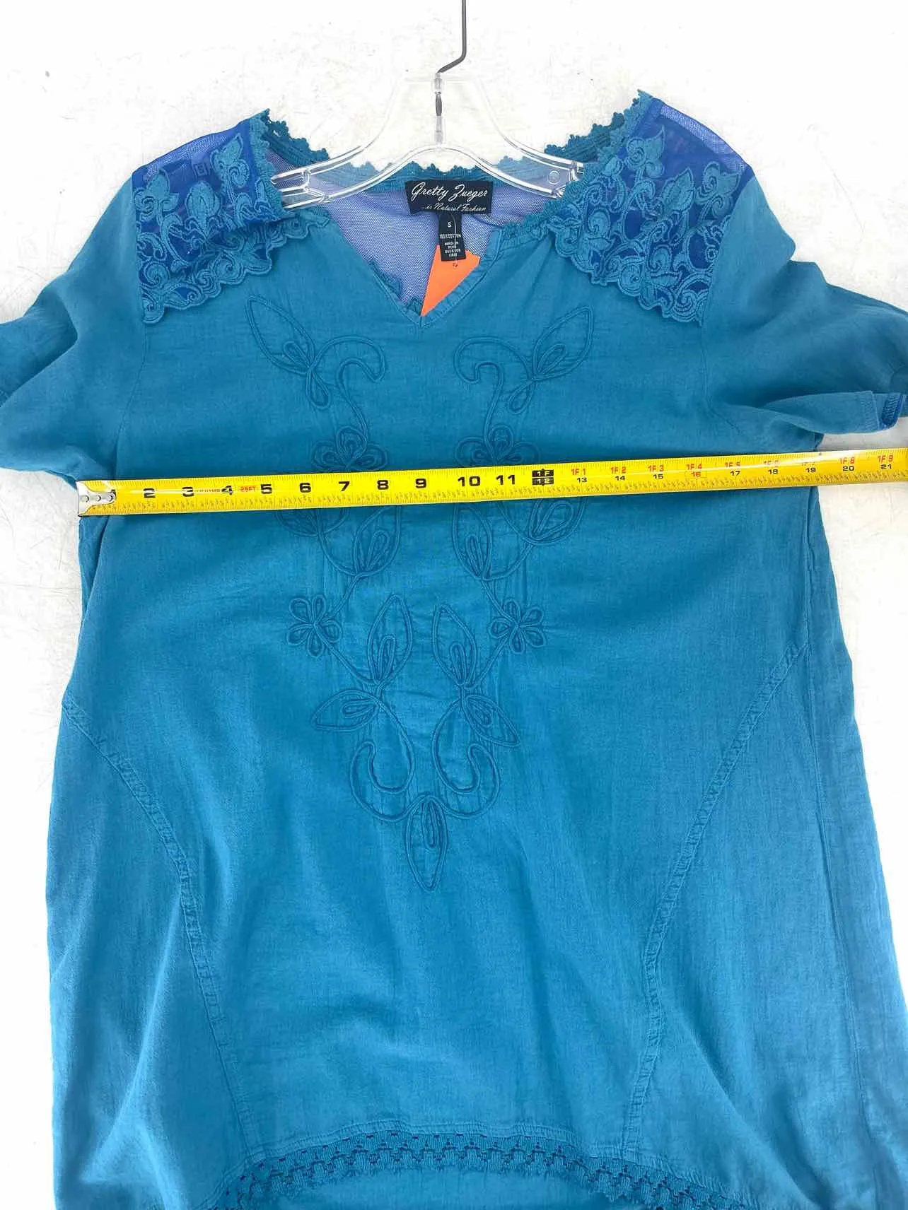 Gretty Zueger Size S Blue Floral Textured Designer Tunic