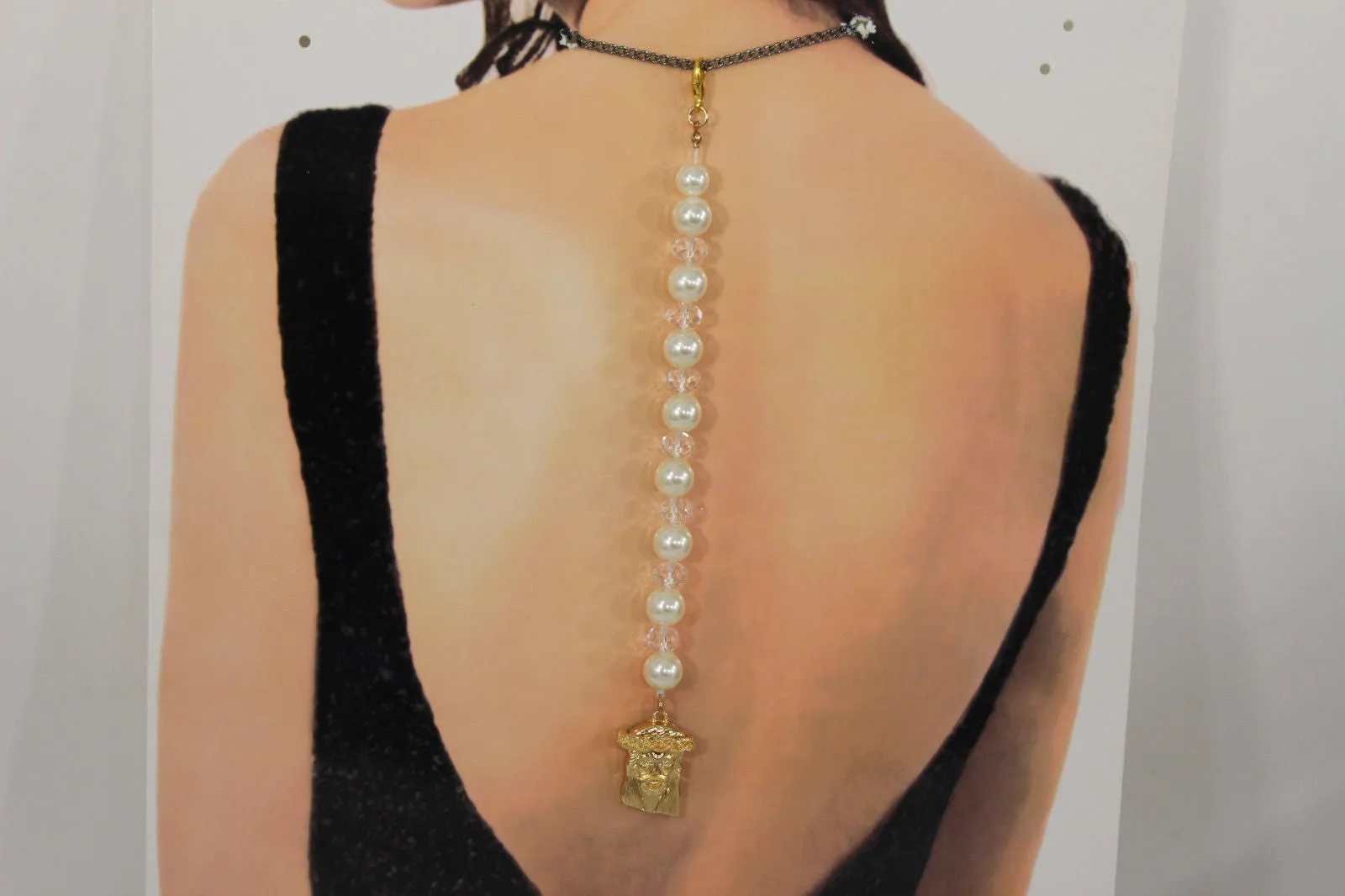 Imitation Pearl Beads Metal Chain Gold Jesus Christ Face Back Pendant Necklace